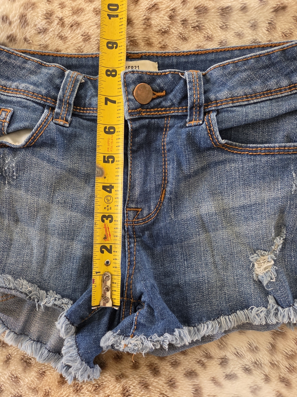 Forever 21 Blue Distressed Denim Jean Shorts - Picture 4 of 8